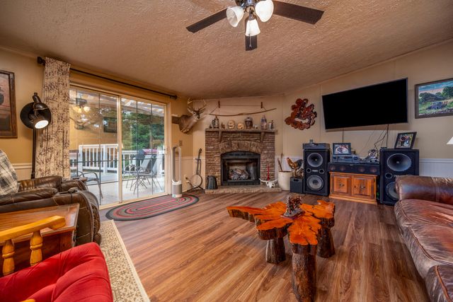 81 Hemlock Lane, Morehead, KY 40351