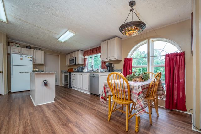 81 Hemlock Lane, Morehead, KY 40351