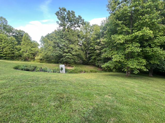 81 Hemlock Lane, Morehead, KY 40351