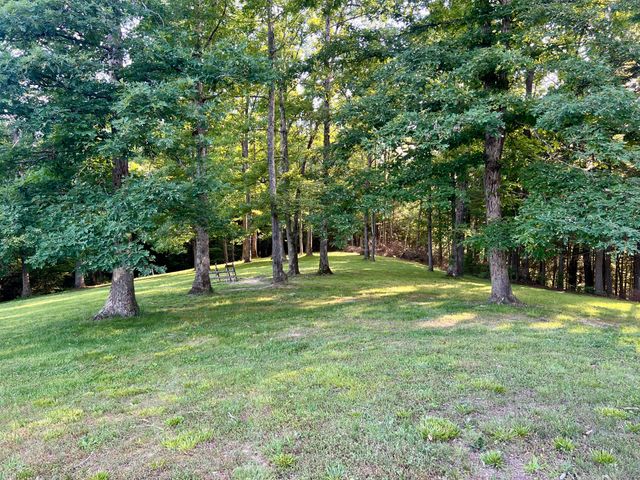 81 Hemlock Lane, Morehead, KY 40351