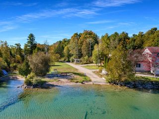 7646 Timberline Road, Williamsburg, MI 49690