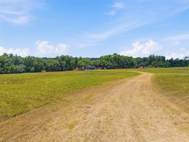 35600 BLANTON ROAD, Dade City, FL 33523
