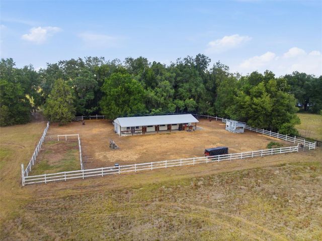 35600 BLANTON ROAD, Dade City, FL 33523