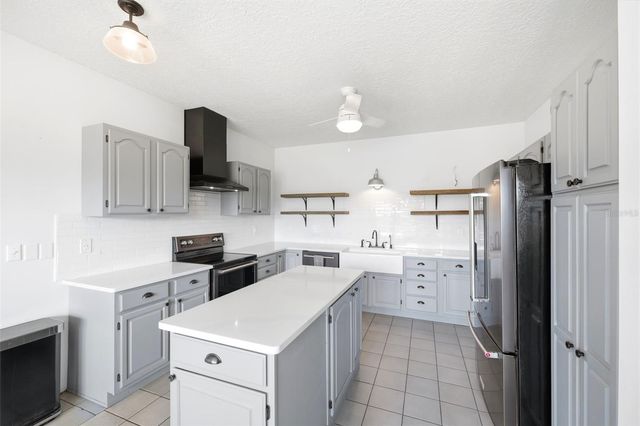 35600 BLANTON ROAD, Dade City, FL 33523
