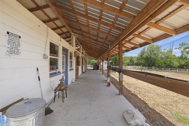 35600 BLANTON ROAD, Dade City, FL 33523