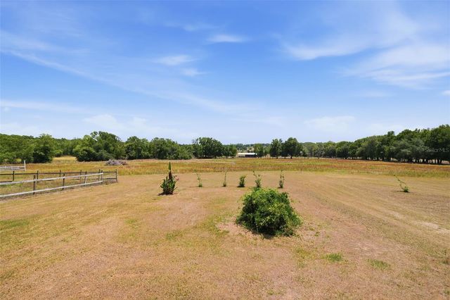35600 BLANTON ROAD, Dade City, FL 33523