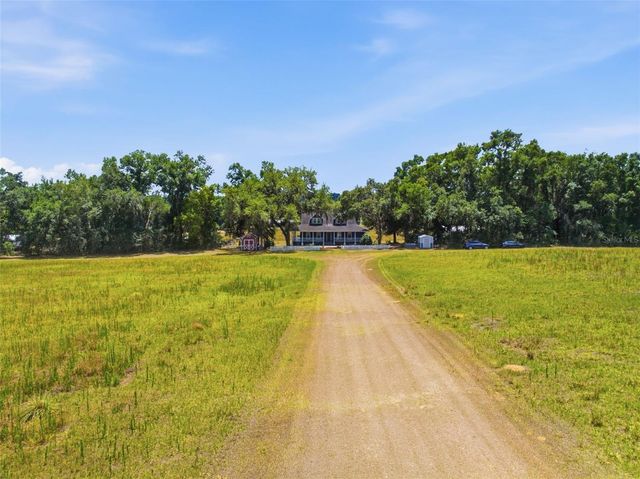 35600 BLANTON ROAD, Dade City, FL 33523