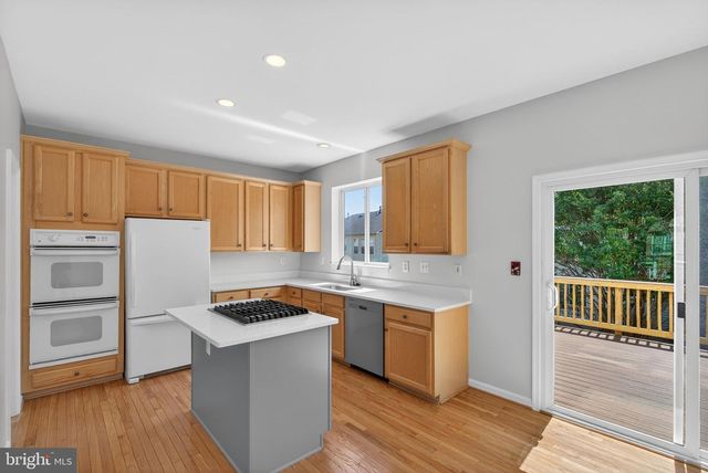 13597 BIG BOULDER RD, Herndon, VA 20171