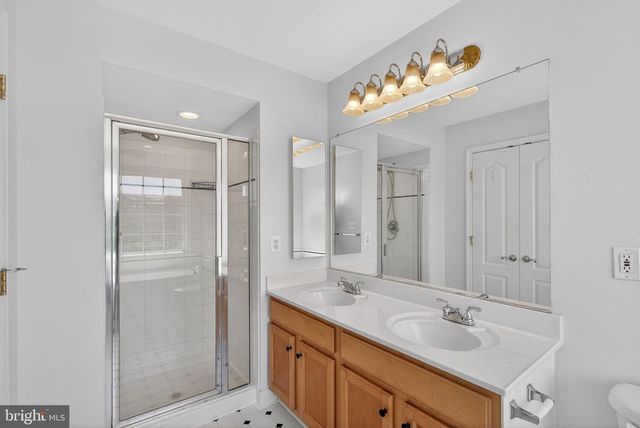 13597 BIG BOULDER RD, Herndon, VA 20171