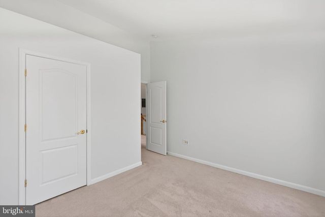 13597 BIG BOULDER RD, Herndon, VA 20171
