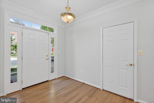 13597 BIG BOULDER RD, Herndon, VA 20171