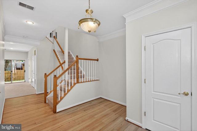 13597 BIG BOULDER RD, Herndon, VA 20171