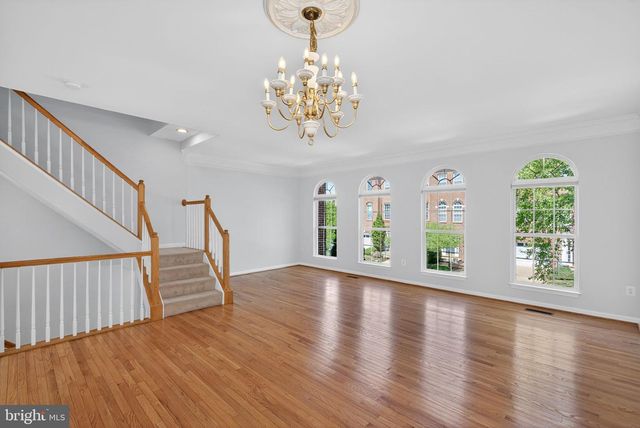 13597 BIG BOULDER RD, Herndon, VA 20171
