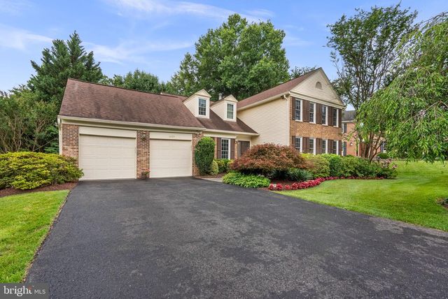 5820 MAGIC MOUNTAIN DR, Rockville, MD 20852