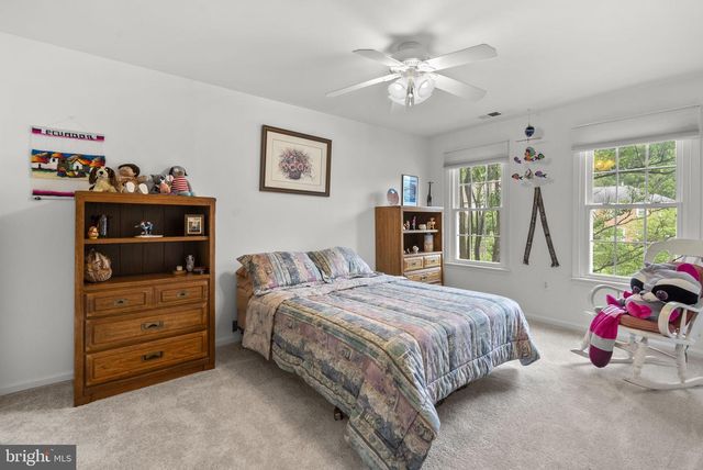 5820 MAGIC MOUNTAIN DR, Rockville, MD 20852