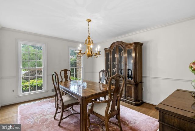 5820 MAGIC MOUNTAIN DR, Rockville, MD 20852