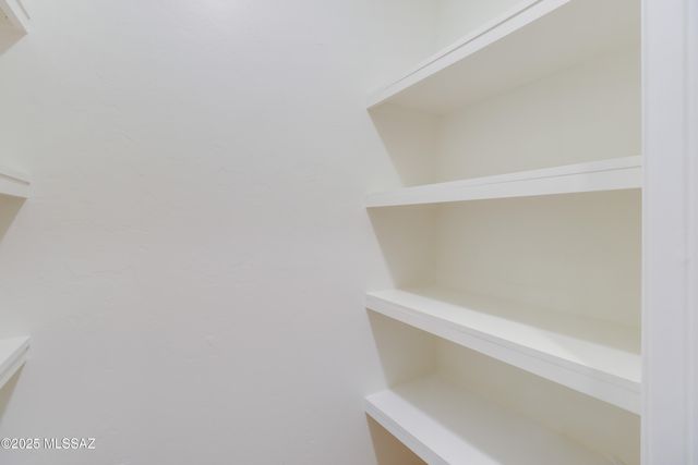 6555 E Foresight Road, Sahuarita, AZ 85629