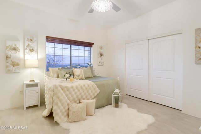 6555 E Foresight Road, Sahuarita, AZ 85629