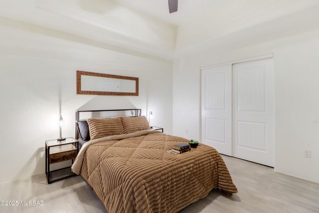 6555 E Foresight Road, Sahuarita, AZ 85629