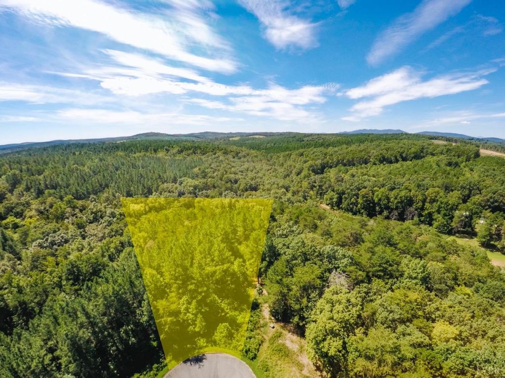 Image 6 of property listing at 0 Lot 2 Sec 2 Falcon Ridge Drive, Pittsville, VA 24139