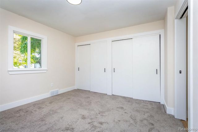 177 Avery Street, Clinton Township, MI 48036