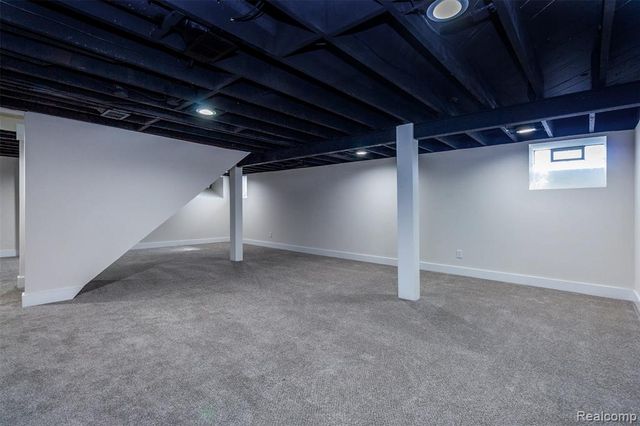 177 Avery Street, Clinton Township, MI 48036