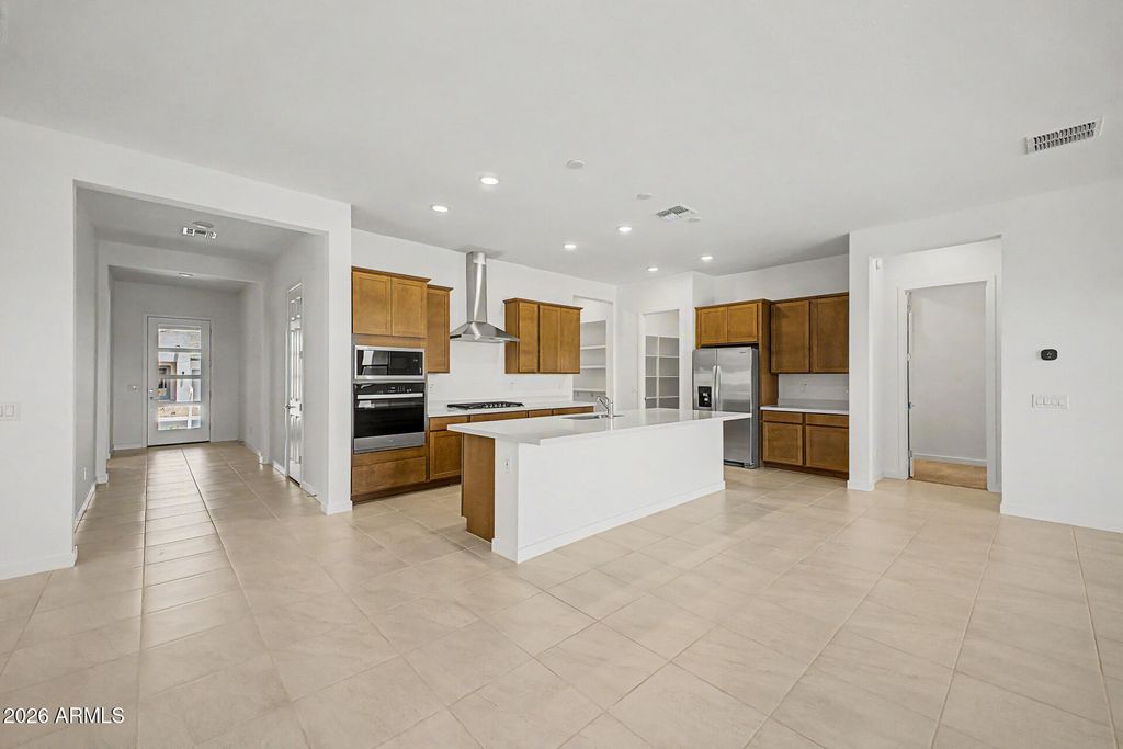 283 W FLOYD Drive, San Tan Valley, AZ 85140 — photo 3