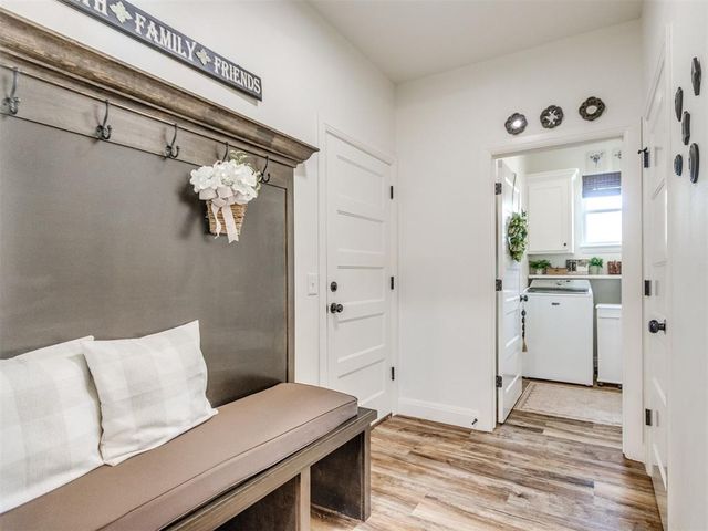 5532 Red Fox Run, Guthrie, OK 73044