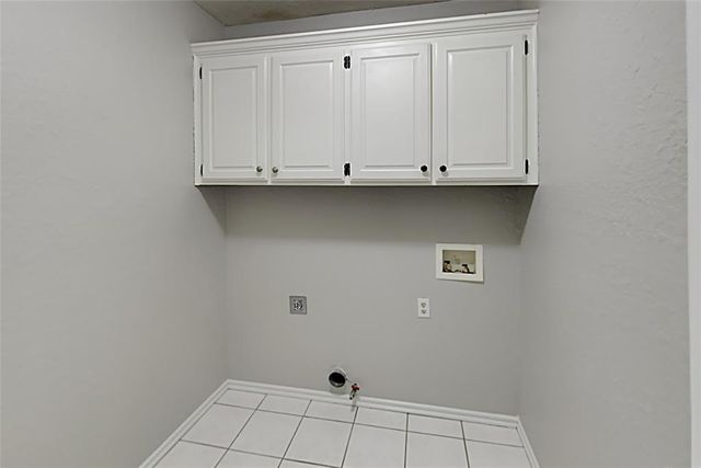 4105 Windward Way, Yukon, OK 73099