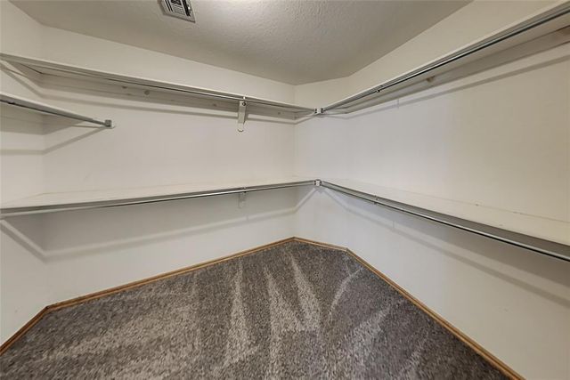 4105 Windward Way, Yukon, OK 73099