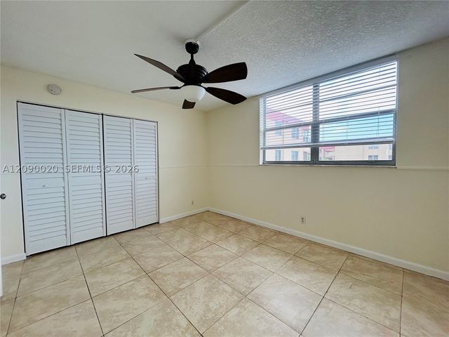 403 NW 68th Ave 419, Plantation, FL 33317