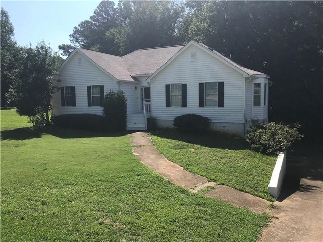 4197 Sterling Pointe Drive, Douglasville, GA 30135