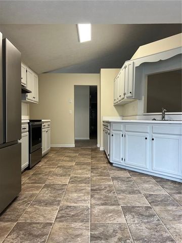4197 Sterling Pointe Drive, Douglasville, GA 30135