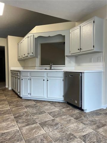 4197 Sterling Pointe Drive, Douglasville, GA 30135