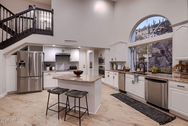 4852 W EL CORTEZ Place, Phoenix, AZ 85083