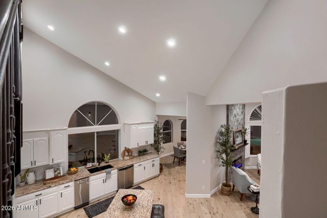 4852 W EL CORTEZ Place, Phoenix, AZ 85083