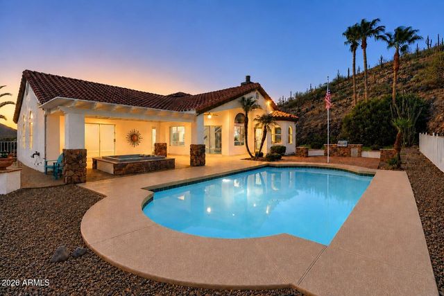 4852 W EL CORTEZ Place, Phoenix, AZ 85083