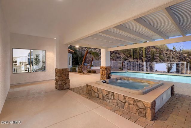4852 W EL CORTEZ Place, Phoenix, AZ 85083