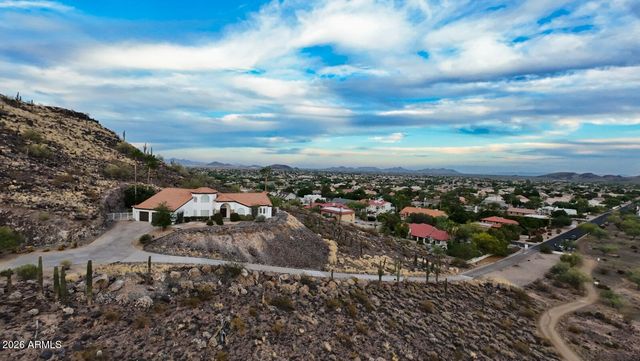 4852 W EL CORTEZ Place, Phoenix, AZ 85083