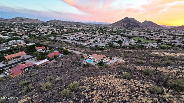 4852 W EL CORTEZ Place, Phoenix, AZ 85083