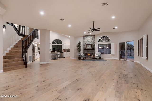 4852 W EL CORTEZ Place, Phoenix, AZ 85083