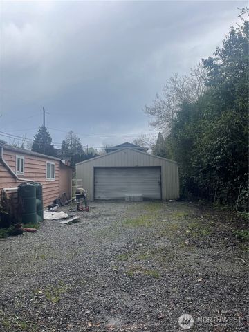 3101 S Walden Street, Seattle, WA 98144
