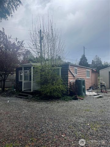 3101 S Walden Street, Seattle, WA 98144