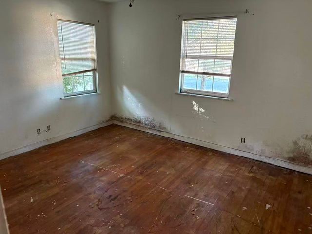 617 S Austin Street, Sherman, TX 75090