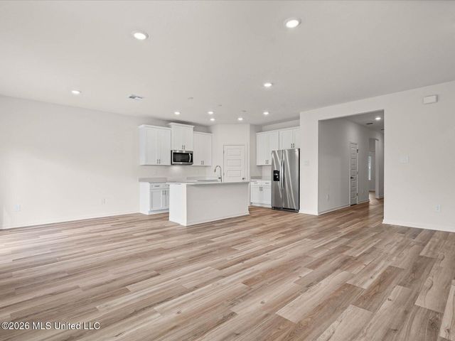 3739 Olivia Drive, Ocean Springs, MS 39564
