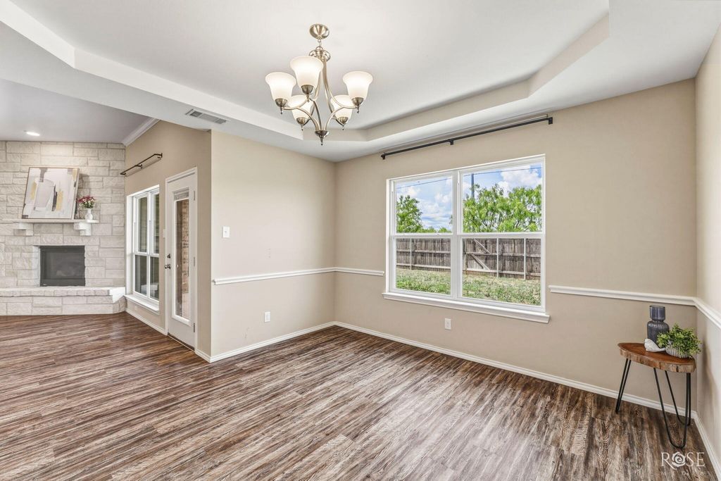 Image 7 of property listing at 5333 Coral Way, San Angelo, TX 76904