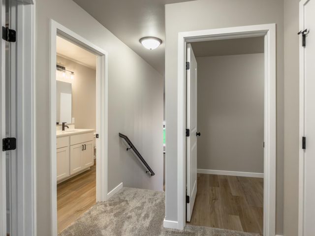 6227 87th Avenue S, Horace, ND 58047