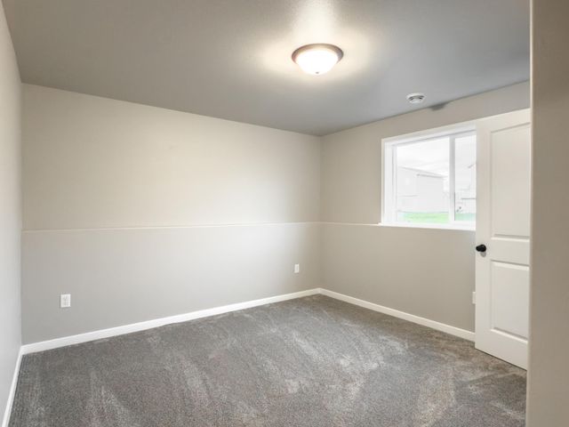 6227 87th Avenue S, Horace, ND 58047