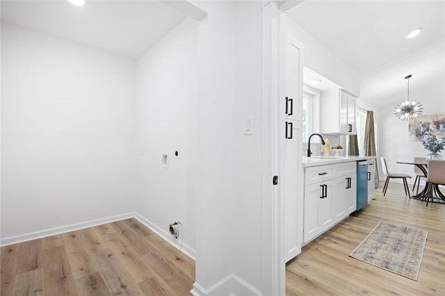 2302 Bayou Drive, League City, TX 77573