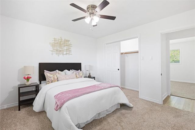 2302 Bayou Drive, League City, TX 77573